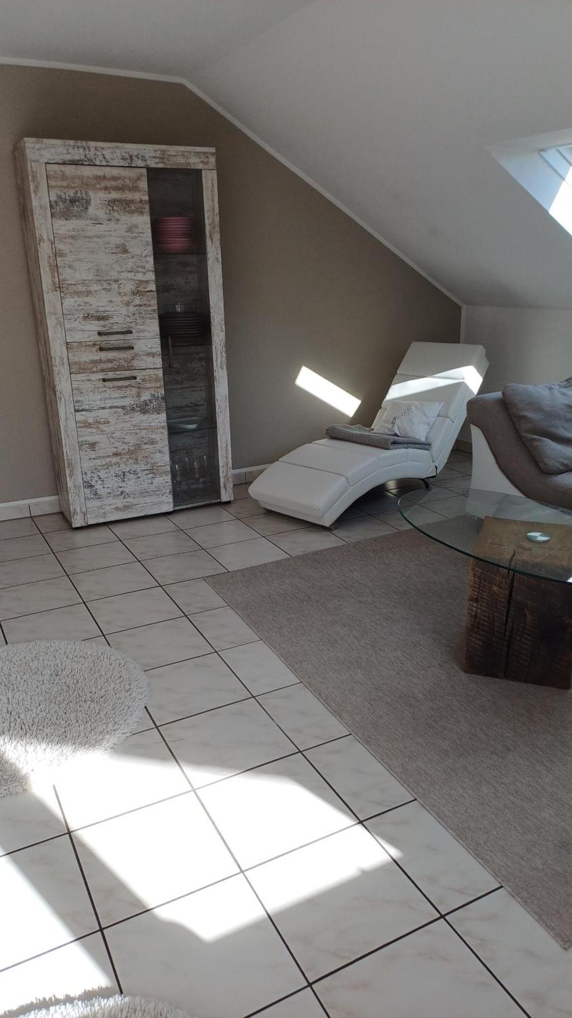 Helle Schoene Dachgeschosswohnung Mit Balkon Stockach Luaran gambar