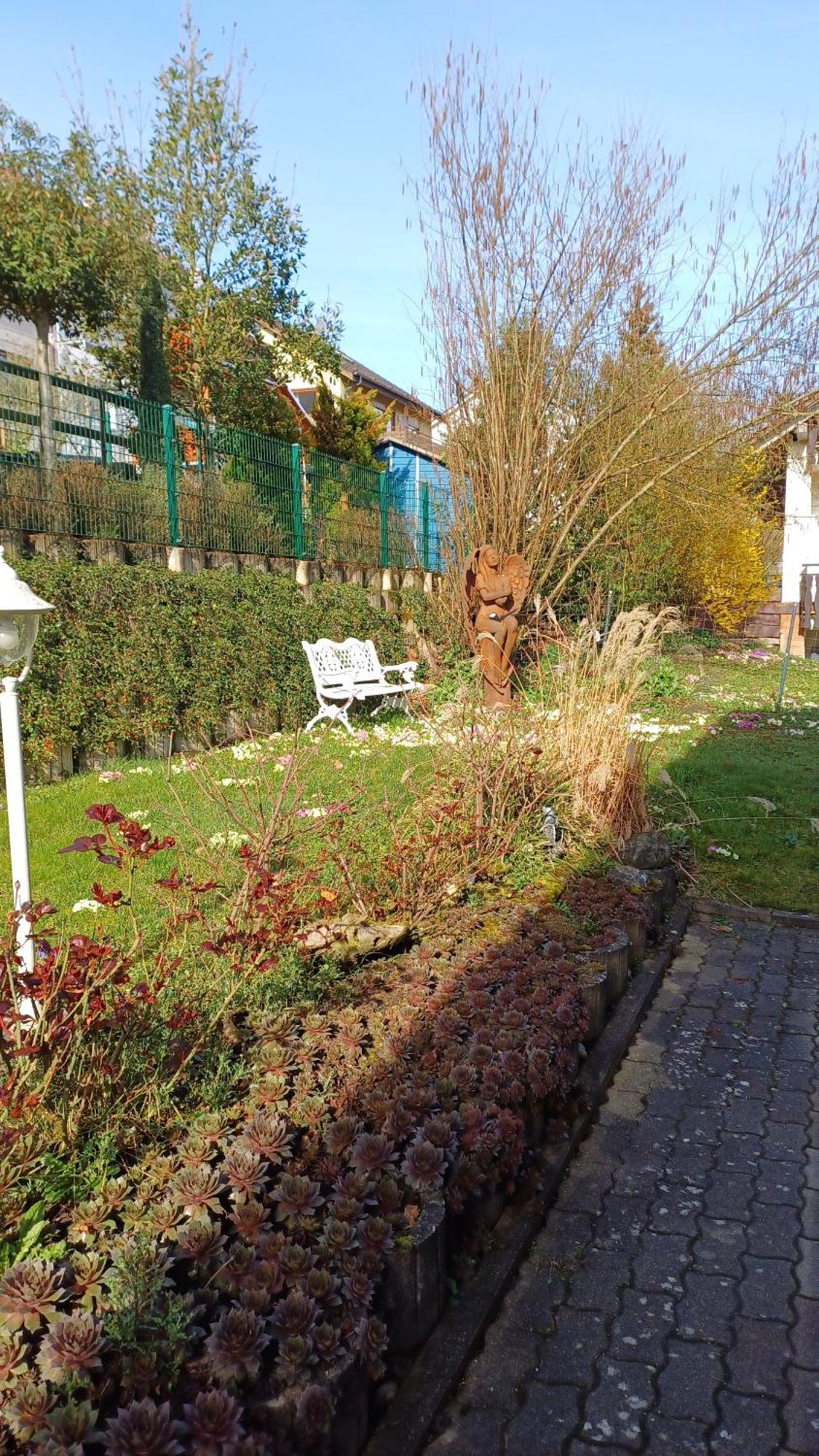 Helle Schoene Dachgeschosswohnung Mit Balkon Stockach Luaran gambar