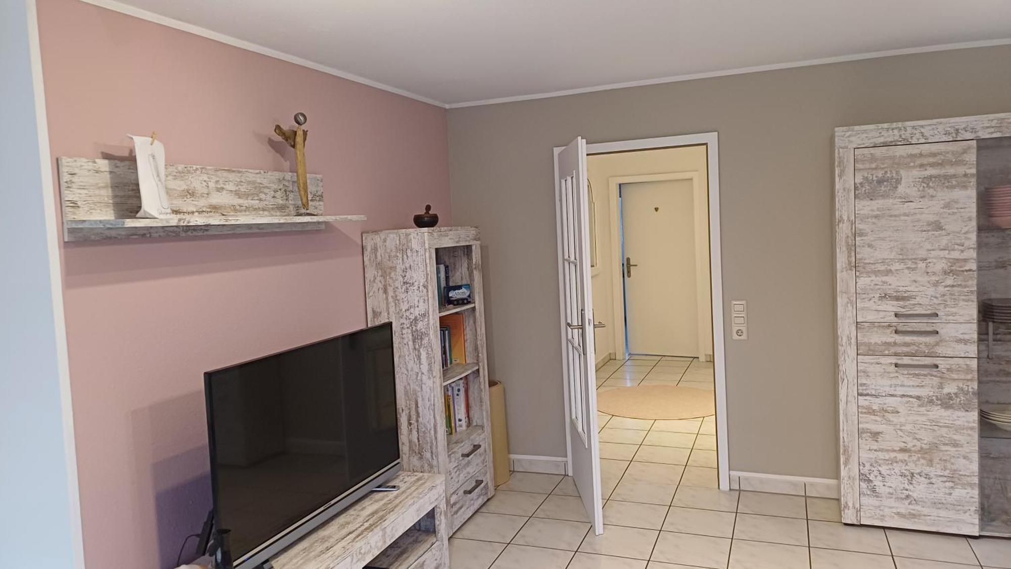 Helle Schoene Dachgeschosswohnung Mit Balkon Stockach Luaran gambar